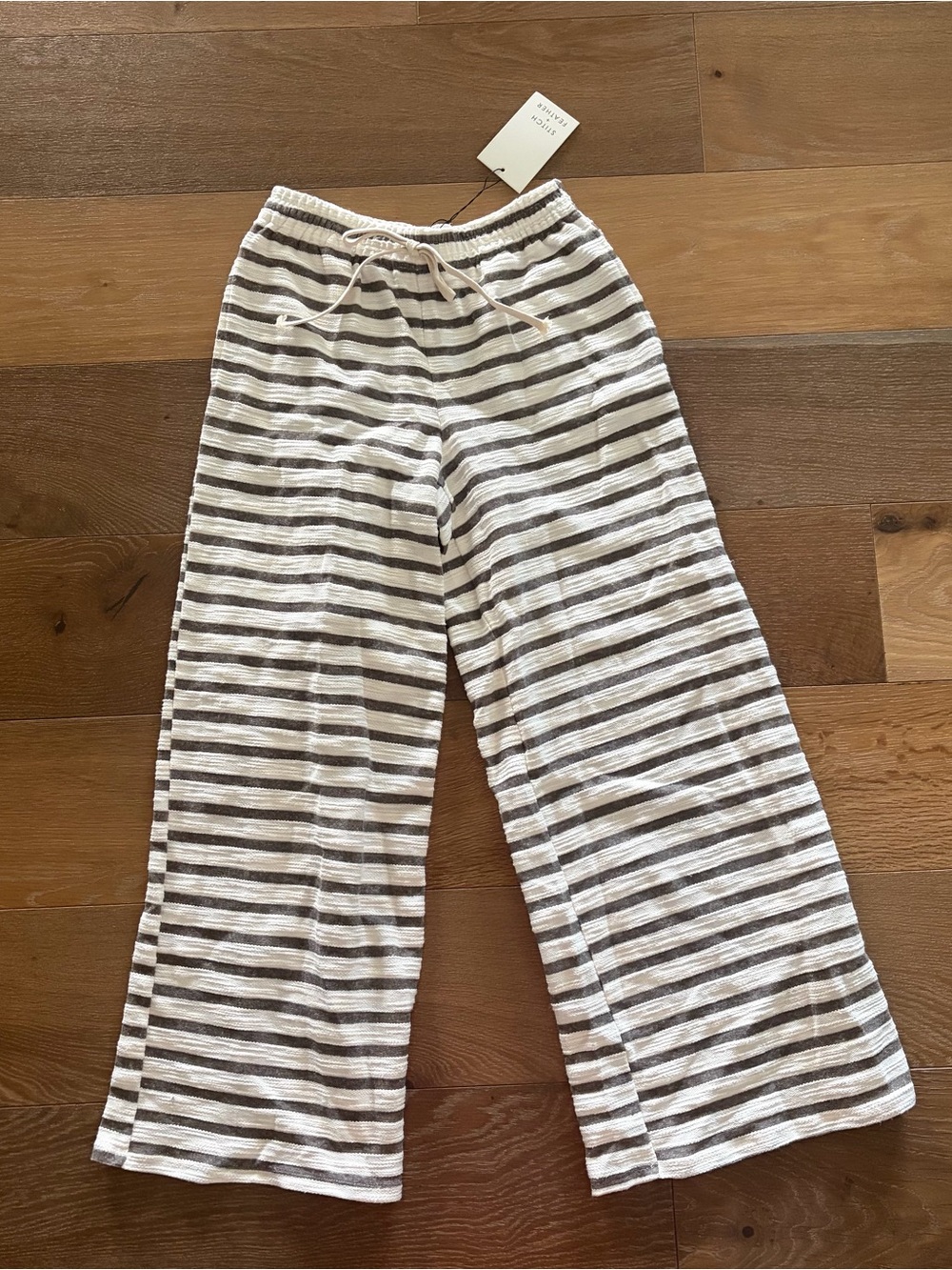 NWT Wide Leg Knit Pants